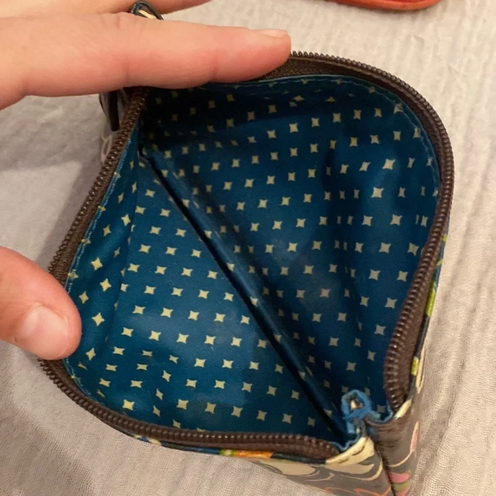 Fossil leather wristlet bag & pouch. Set 2 pieces
